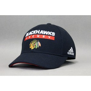 Кепка Adidas NHL Chicago Blackhawks  В НАЛИЧИИ в Ярославле