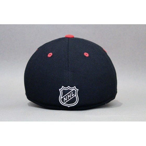 Кепка Adidas NHL Chicago Blackhawks  В НАЛИЧИИ в Ярославле