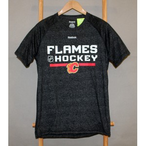 Футболка Reebok NHL Calgary Flames Cool Base В НАЛИЧИИ в Ярославле