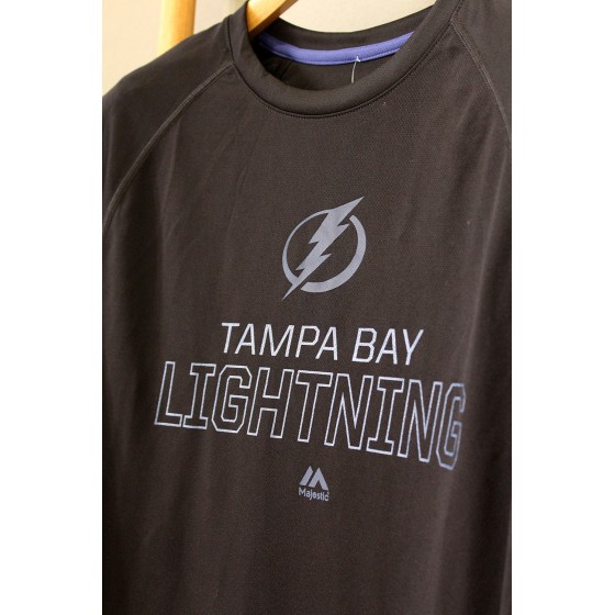 Футболка Majestic NHL Tampa Bay Lightning Cool Base  В НАЛИЧИИ в Ярославле
